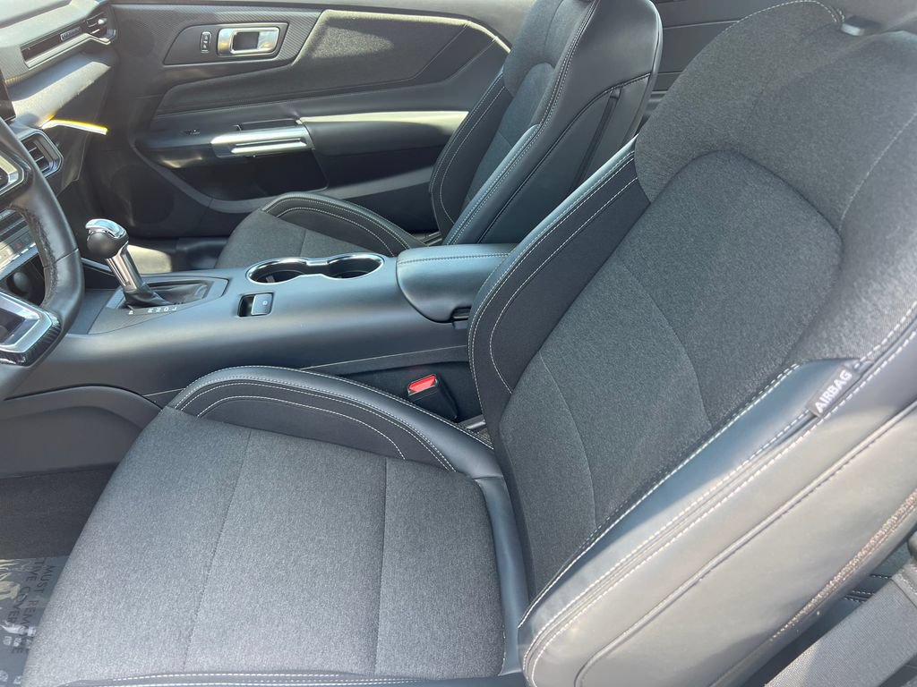 Used 2024 Ford Mustang Coupe RWD image 10