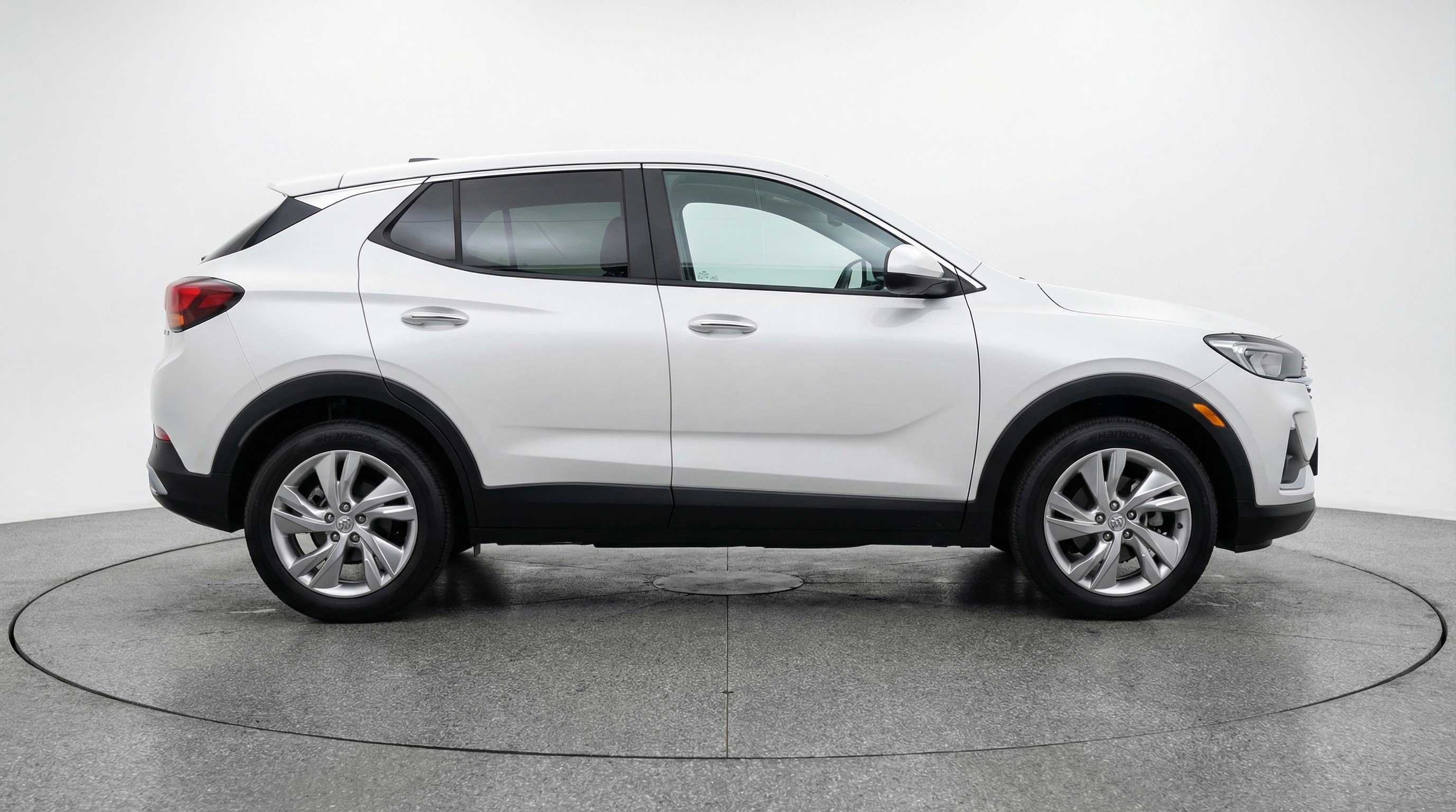 Used 2025 Buick Encore GX Preferred image 11