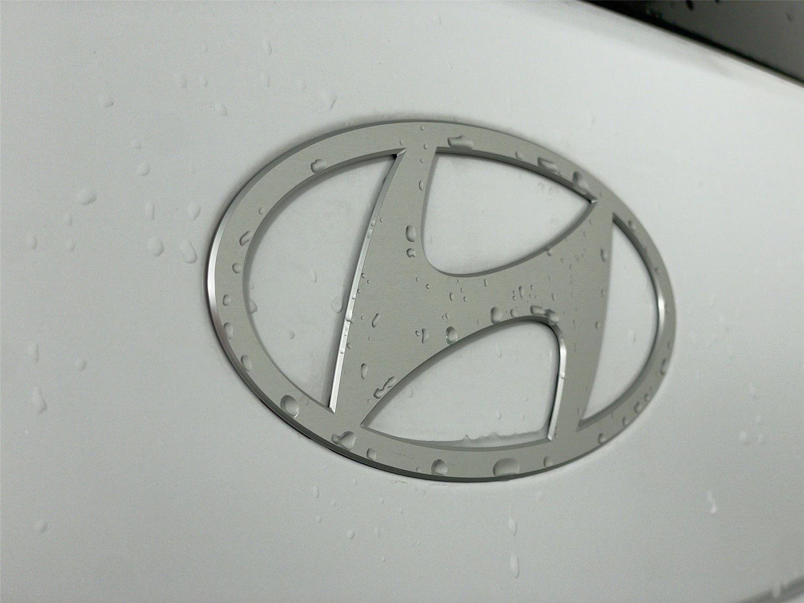 Certified 2025 Hyundai Santa Fe SEL image 21