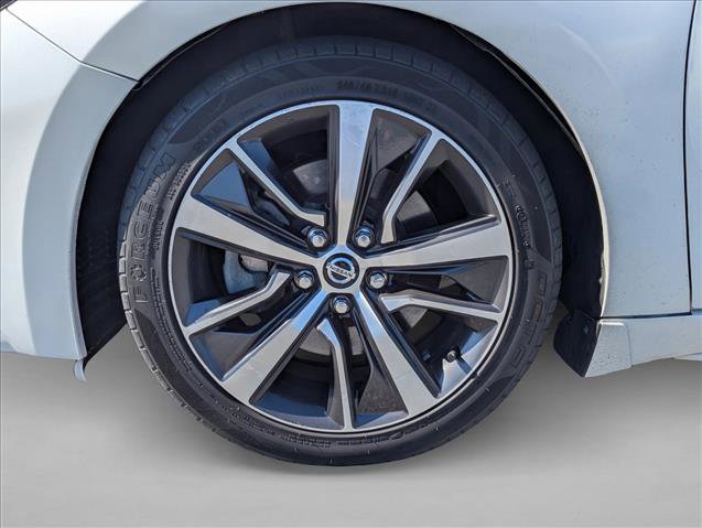 Used 2019 Nissan Maxima 3.5 S w/ Floor Mat Group FWD image 9