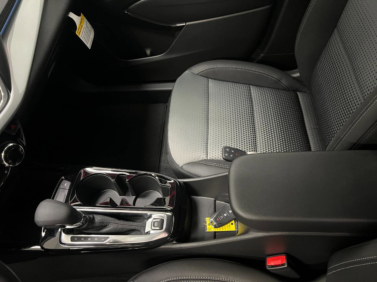 New 2026 Chevrolet Trax LT w/ Driver Confidence Package FWD image 35