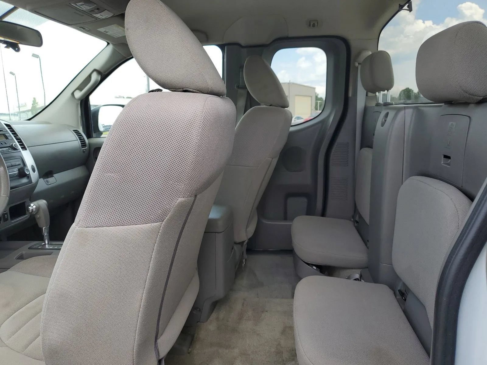 Used 2016 Nissan Frontier S RWD image 13