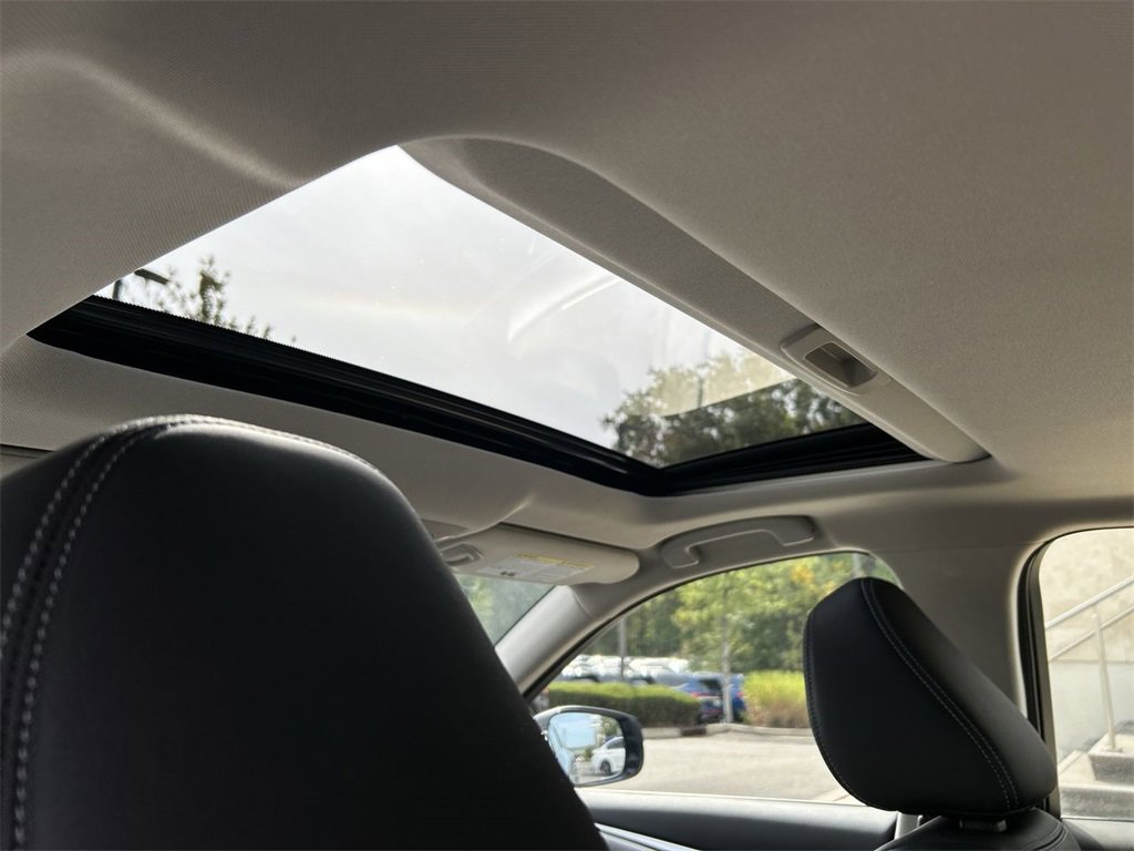 Certified 2023 INFINITI Q50 Luxe w/ Cargo Package image 24