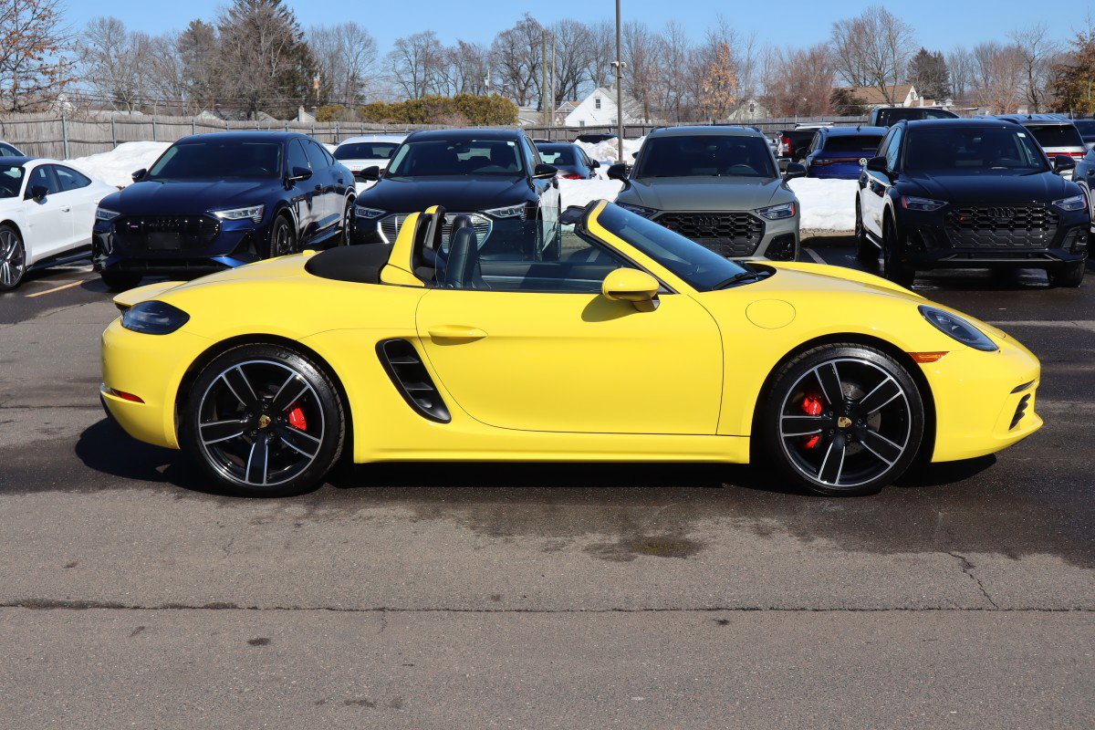 Used 2023 Porsche 718 Boxster S image 10