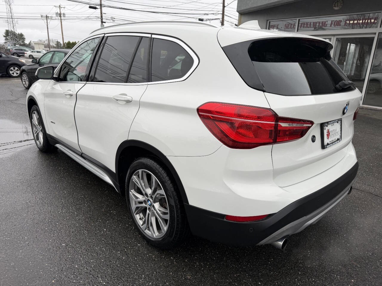 Used 2017 BMW X1 xDrive28i AWD/4WD image 5