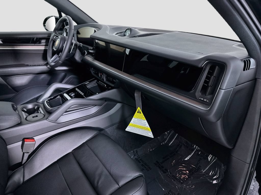 New 2026 Porsche Cayenne S AWD/4WD image 31