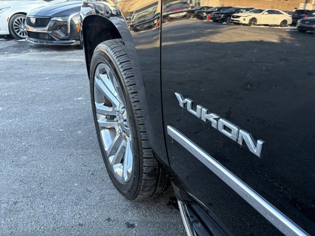 Used 2018 GMC Yukon SLT w/ Premium Edition image 15