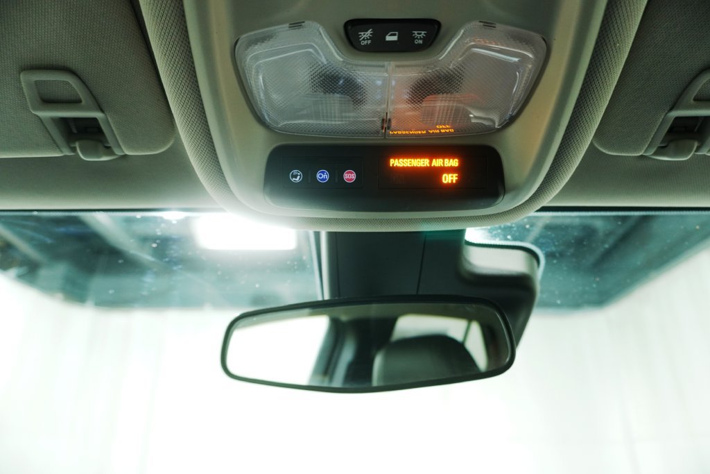 Used 2021 Buick Encore GX Preferred w/ Cold Weather Comfort Package FWD image 19