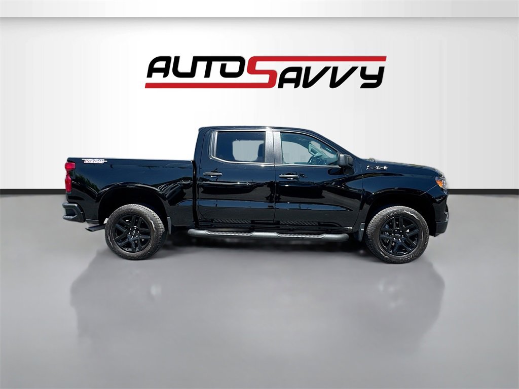 Used 2024 Chevrolet Silverado 1500 Custom Trail Boss w/ Turbomax Blackout Package image 8