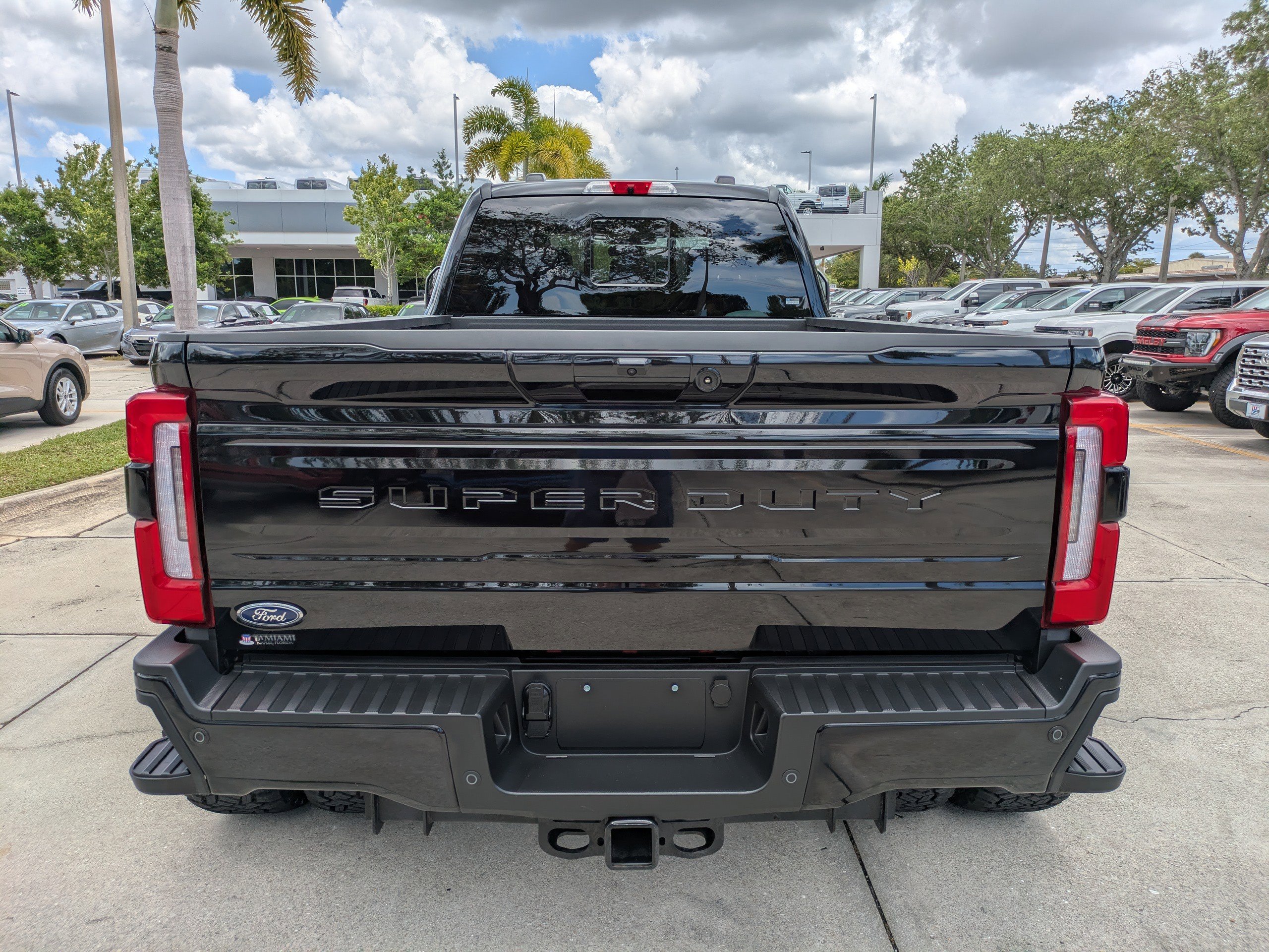 Used 2025 Ford F450 Platinum AWD/4WD image 5