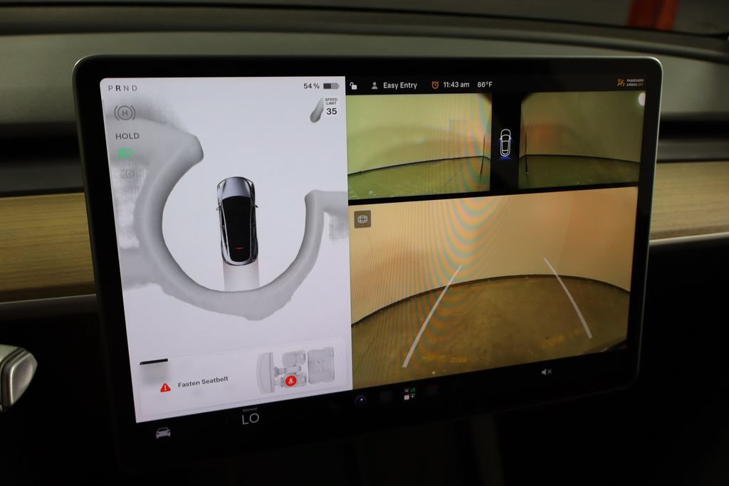 Used 2024 Tesla Model Y Long Range AWD/4WD image 43
