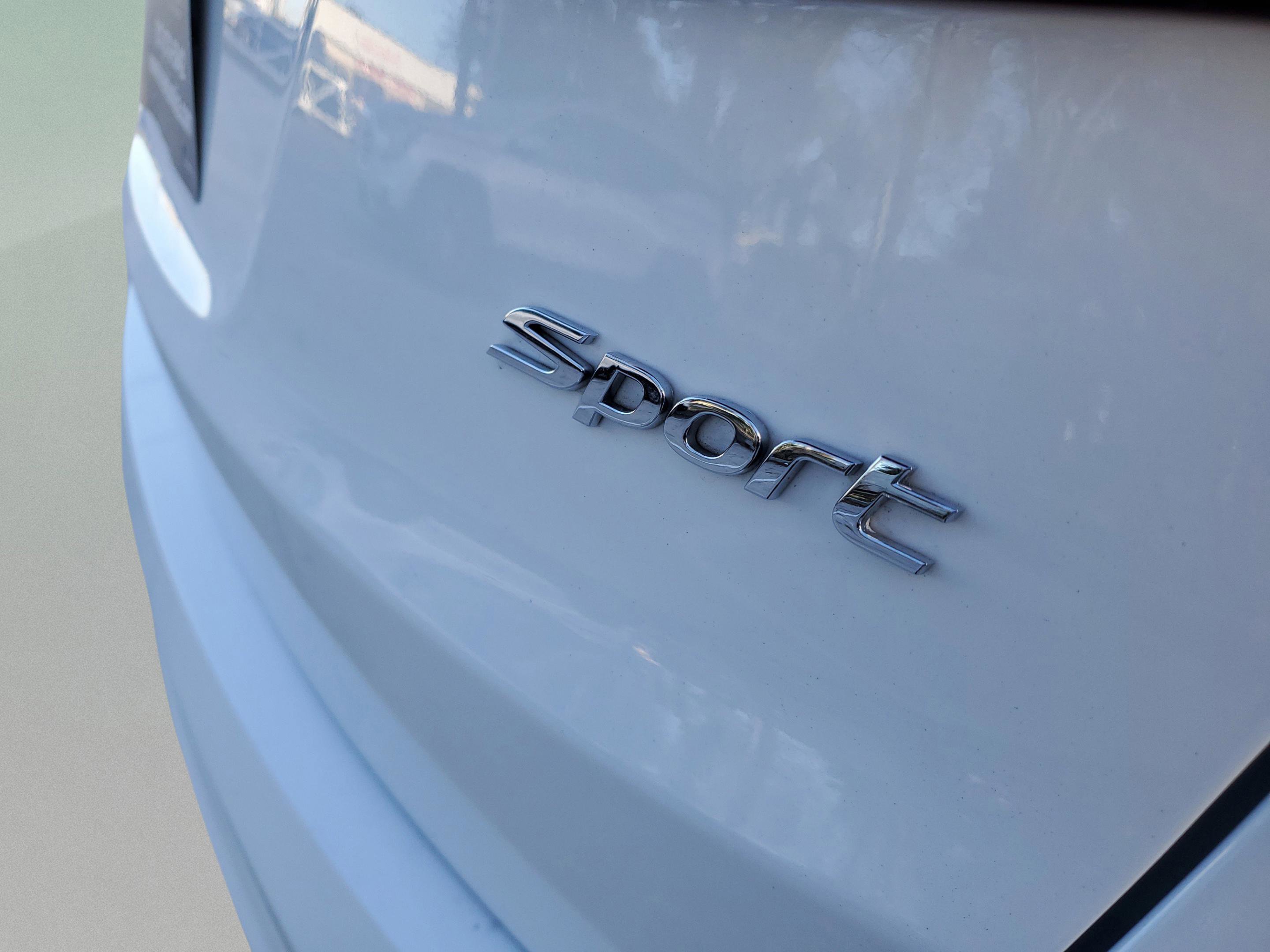 Used 2018 Hyundai Santa Fe Sport image 29