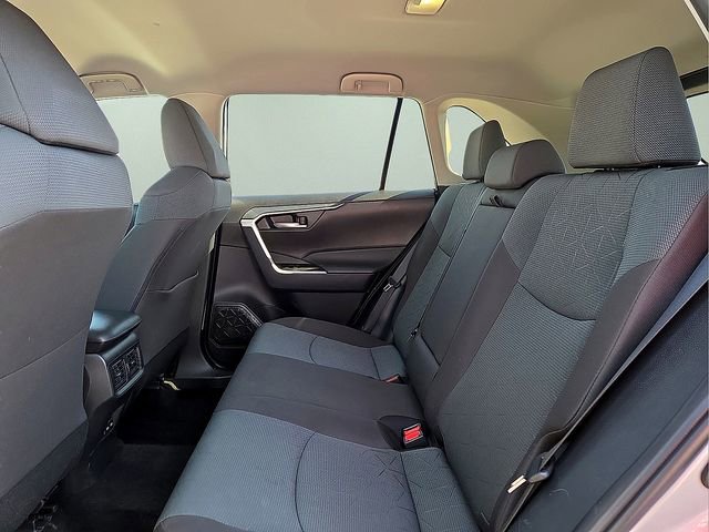 Used 2025 Toyota RAV4 XLE image 13