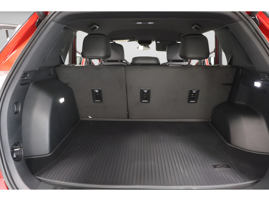 New 2027 Chevrolet Equinox LT w/ Convenience Package II FWD image 28