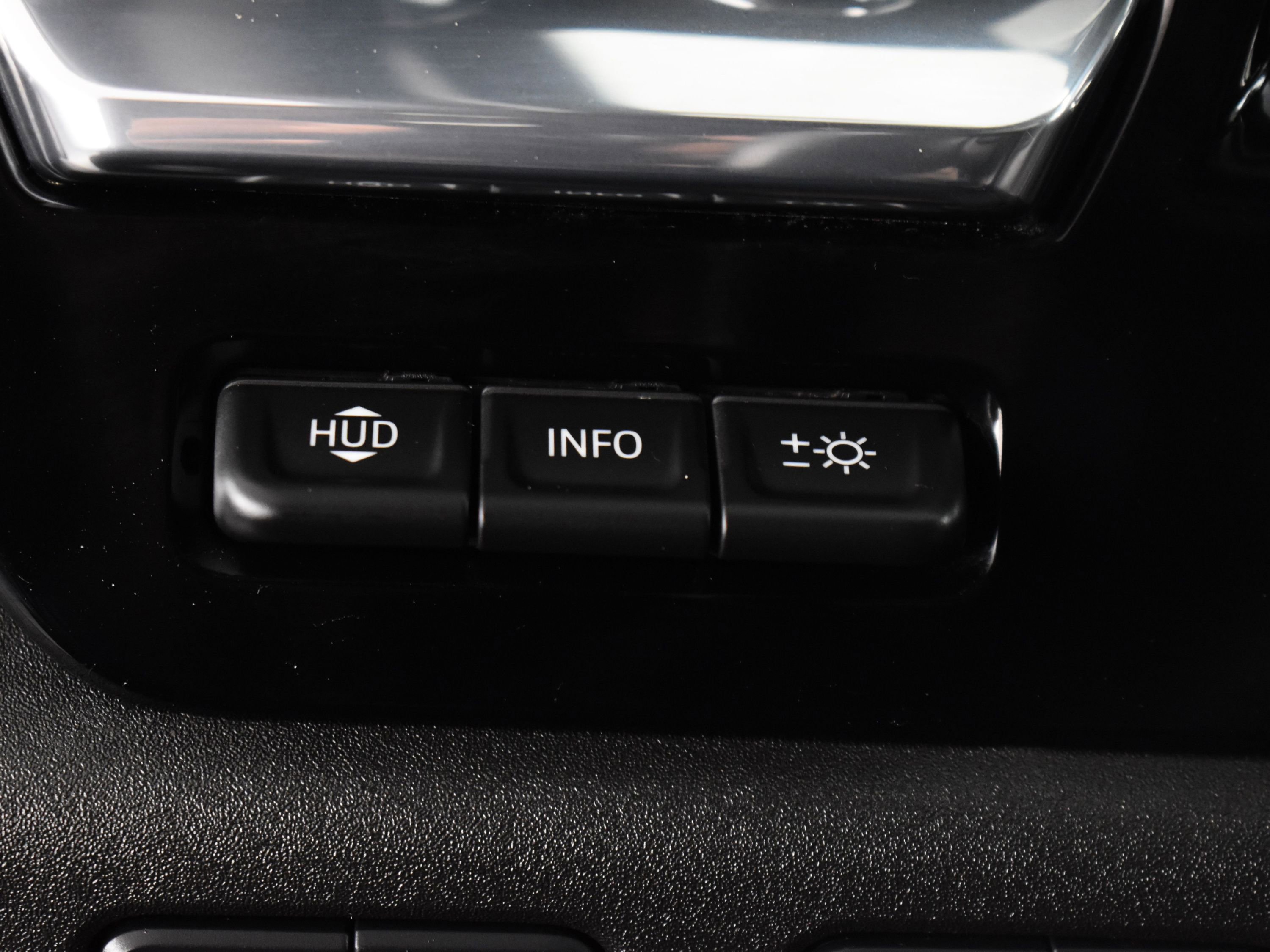 Used 2025 Chevrolet Silverado 2500 High Country w/ High Country Premium Package image 29