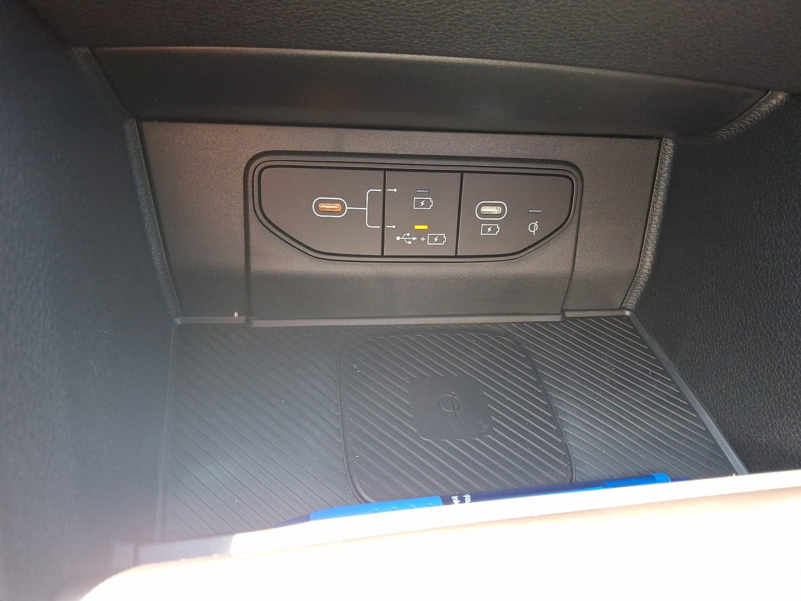 New 2026 Kia Sportage EX AWD/4WD image 15