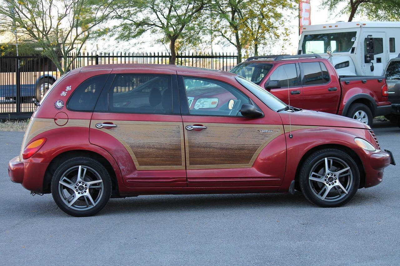 Used 2004 Chrysler PT Cruiser Limited FWD image 9