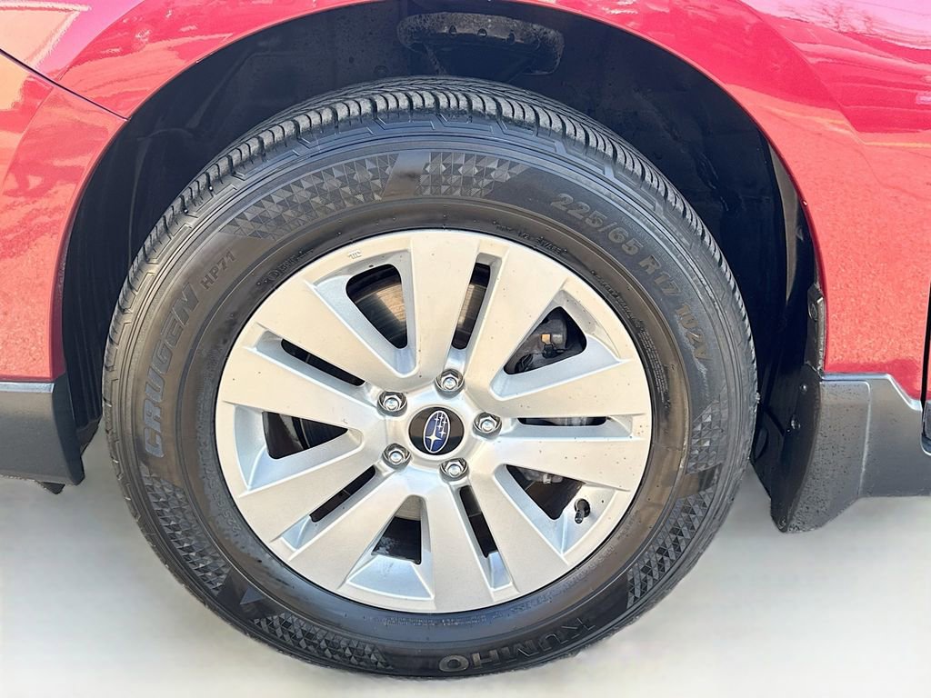 Used 2018 Subaru Outback 2.5i Premium image 41