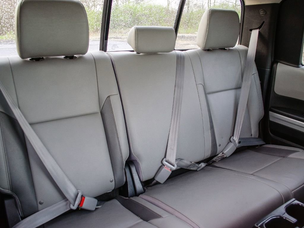 Used 2019 Toyota Tundra Limited w/ Limited Premium Package AWD/4WD image 32