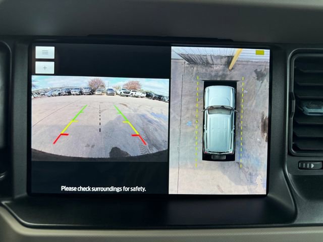 Used 2023 Ford Bronco Wildtrak image 10