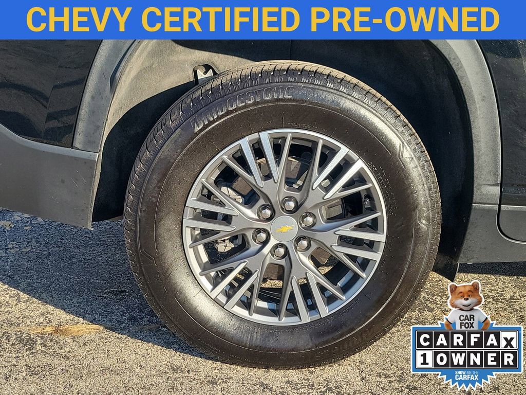 Used 2025 Chevrolet Traverse LT image 5