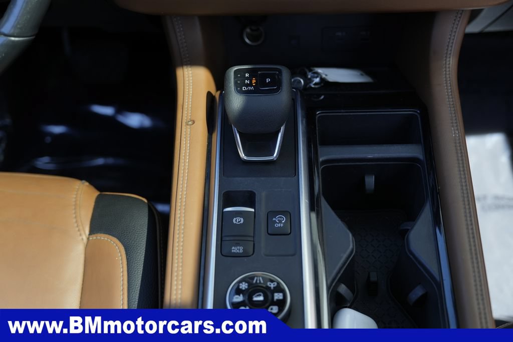 Used 2022 Nissan Pathfinder Platinum w/ Cargo Package AWD/4WD image 40