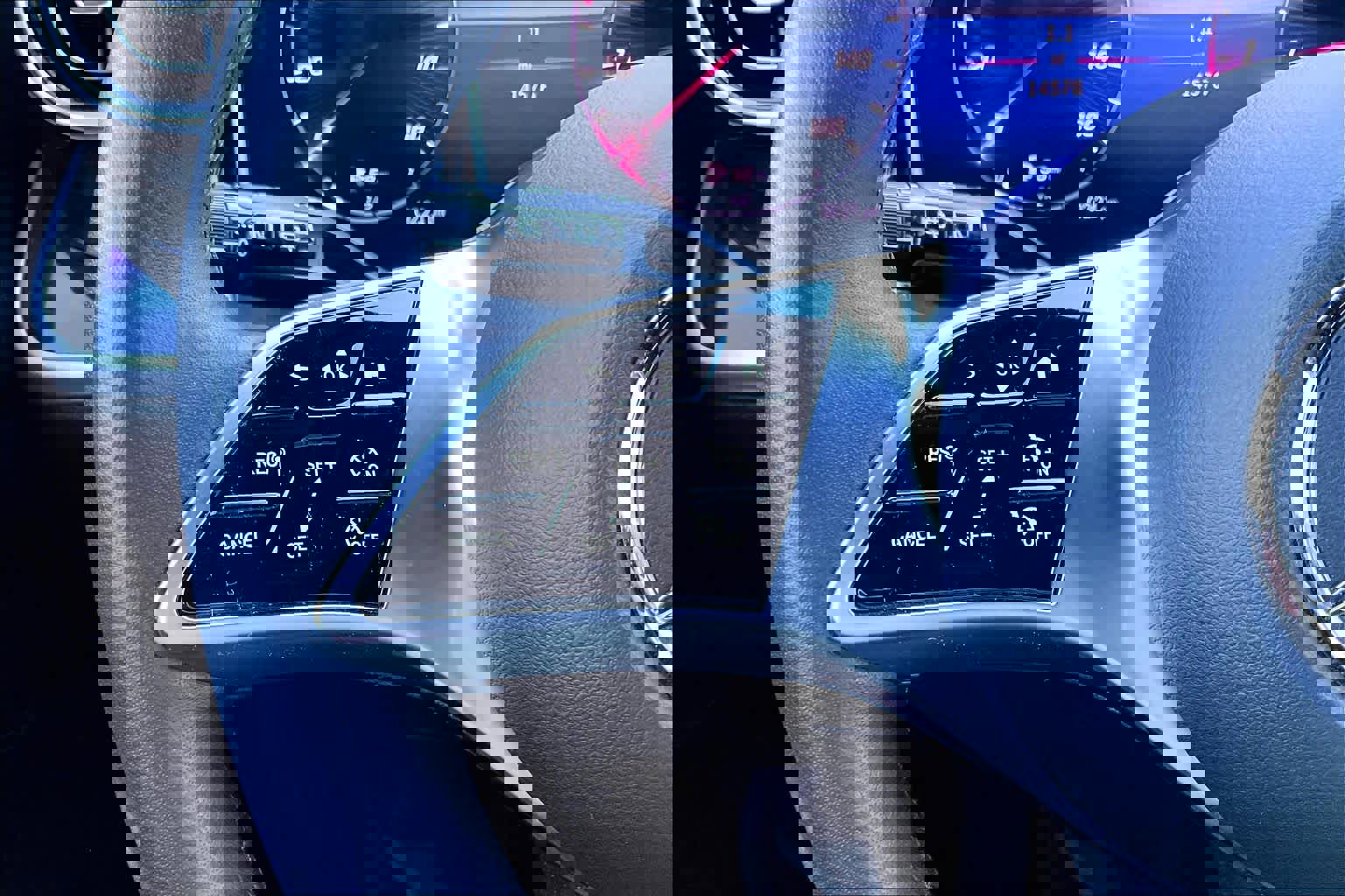 Used 2024 Mercedes-Benz GLC 300 image 23