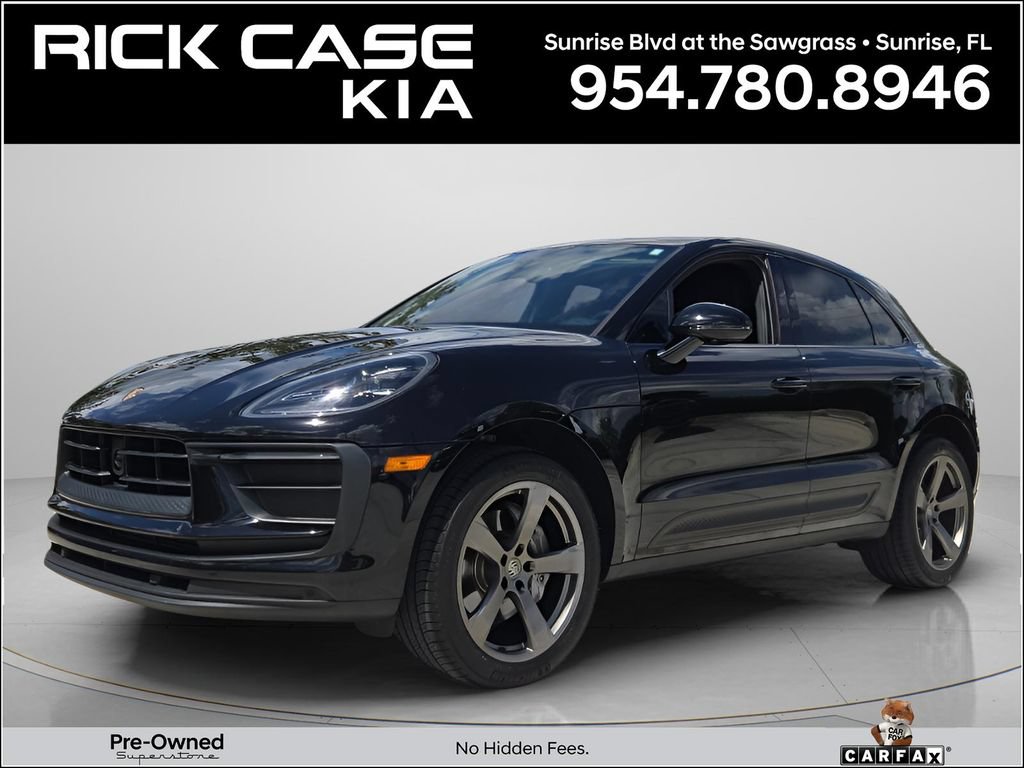 Used 2023 Porsche Macan Turbo AWD/4WD image 1