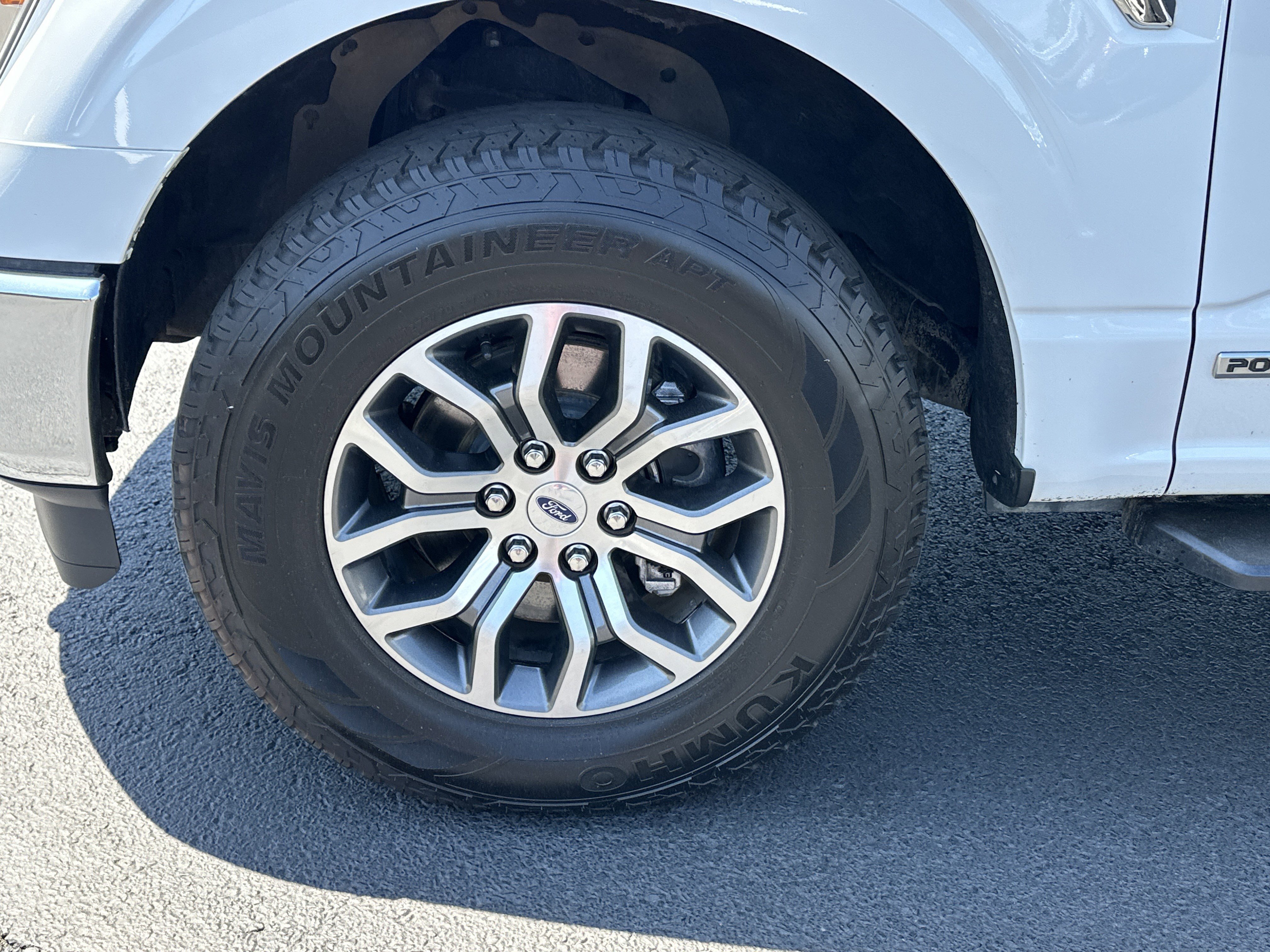 Used 2021 Ford F150 XLT w/ Equipment Group 301A Mid image 11