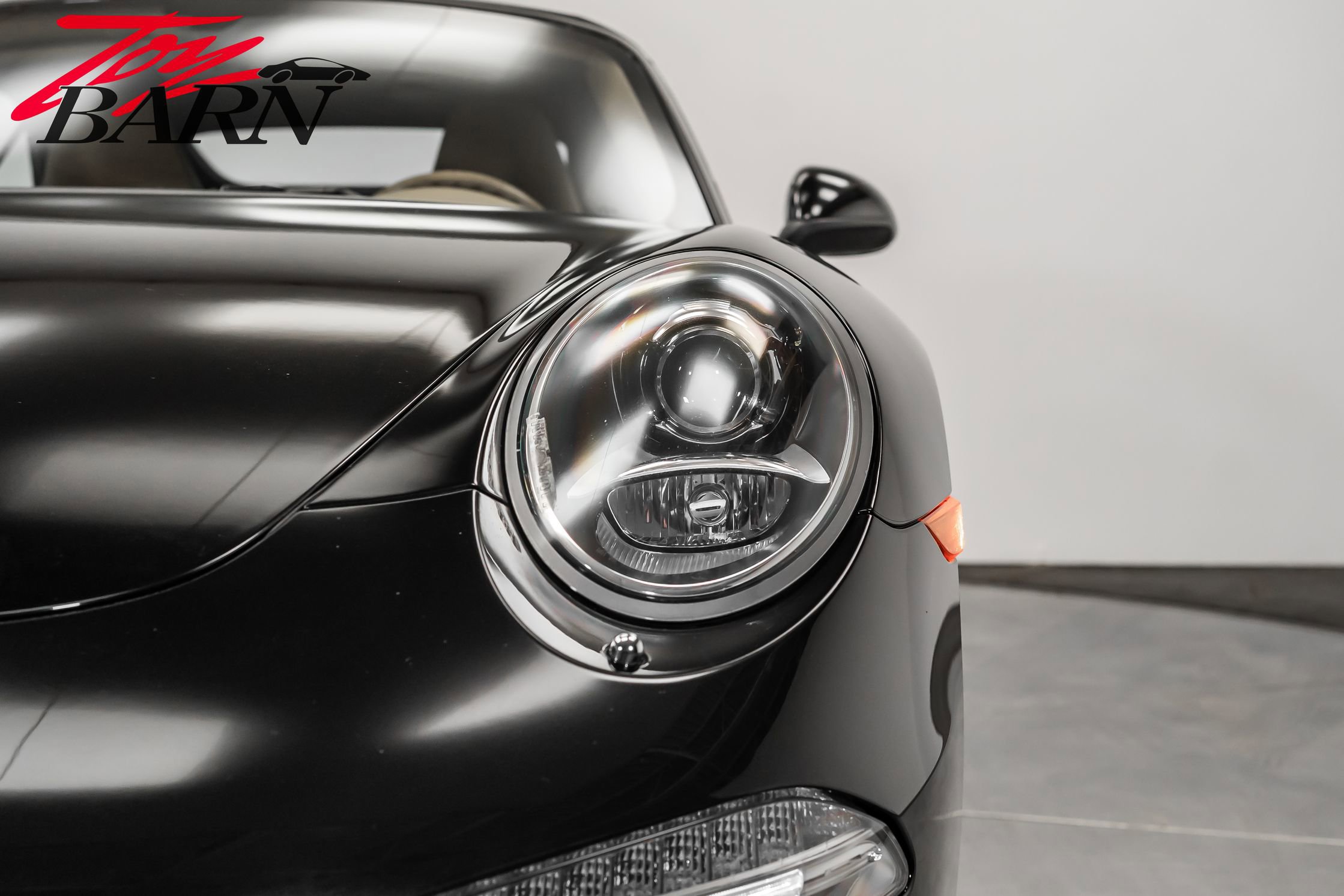 Used 2015 Porsche 911 Carrera S image 18