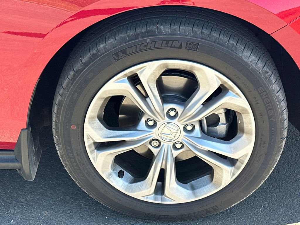 Used 2025 Honda Accord LX image 12