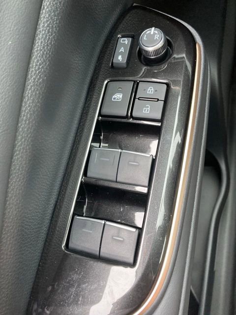 New 2026 Toyota Crown Platinum image 42