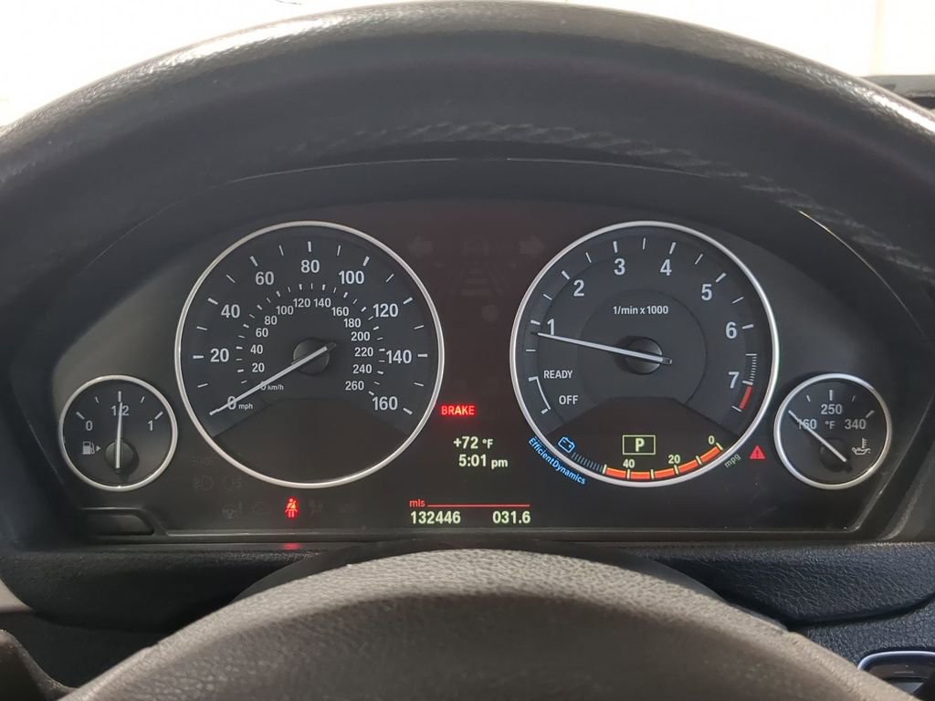 Used 2013 BMW 328i xDrive Sedan AWD/4WD image 38
