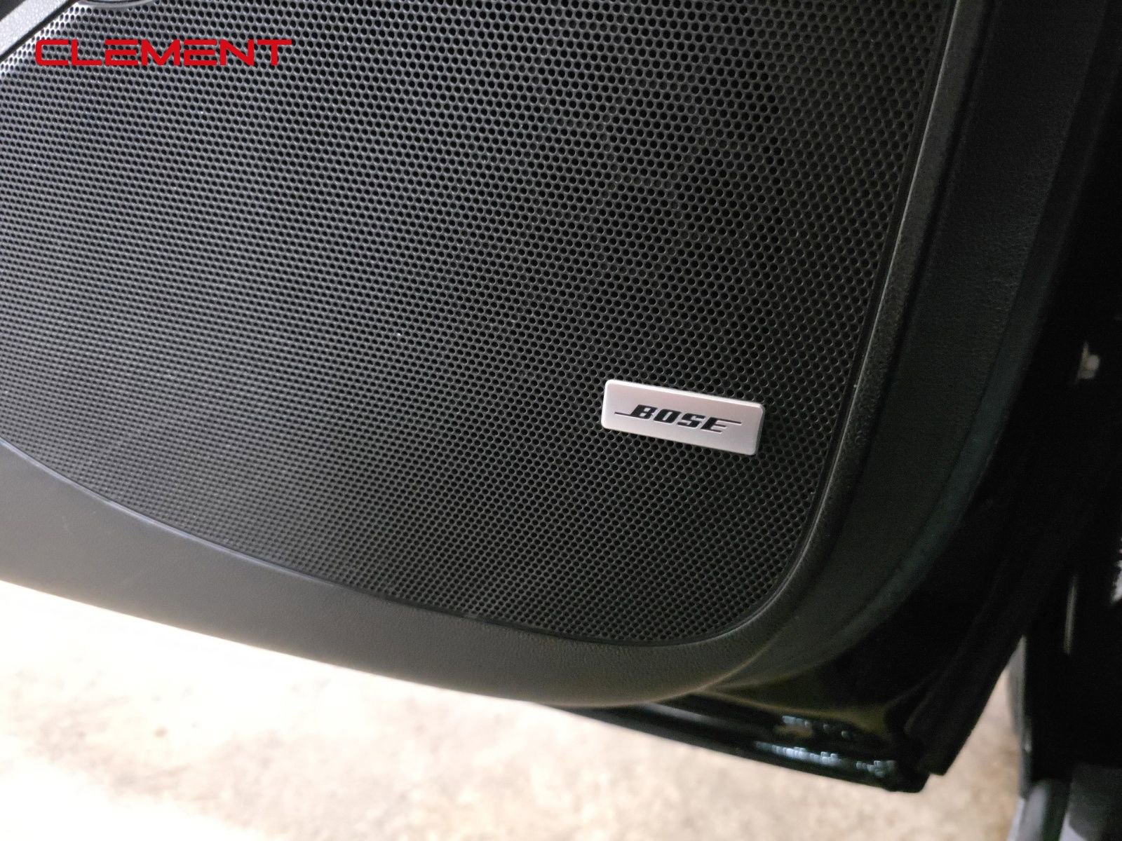 Used 2024 Buick Enclave Premium image 24