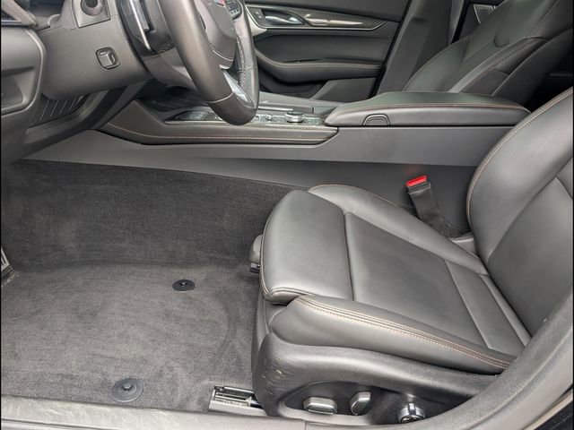 Used 2022 Cadillac CT5 V w/ LPO, ONYX Package AWD/4WD image 9