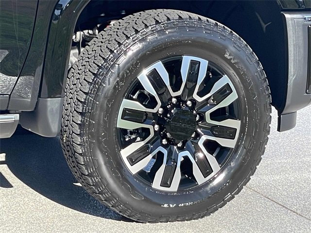 New 2026 GMC Sierra 2500 Denali Ultimate image 18