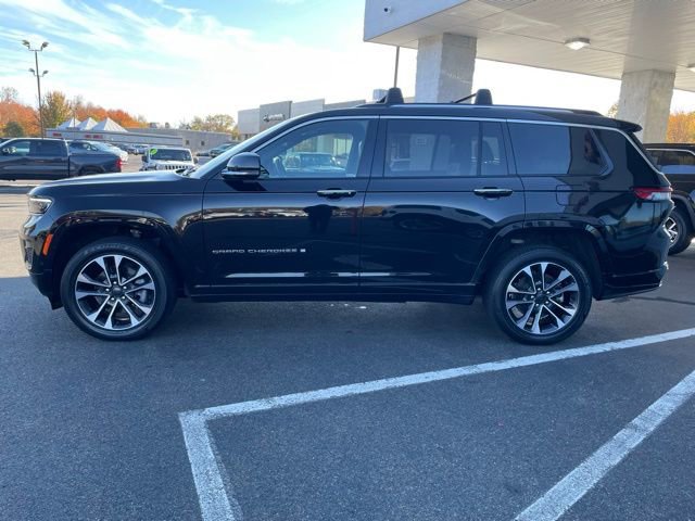 Used 2021 Jeep Grand Cherokee L Overland w/ Luxury Tech Group IV image 10