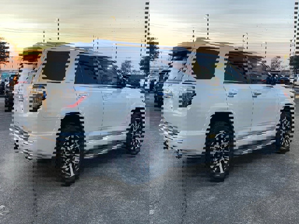 Used 2024 Toyota 4Runner Limited image 5