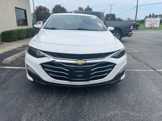 Used 2019 Chevrolet Malibu LT FWD image 3