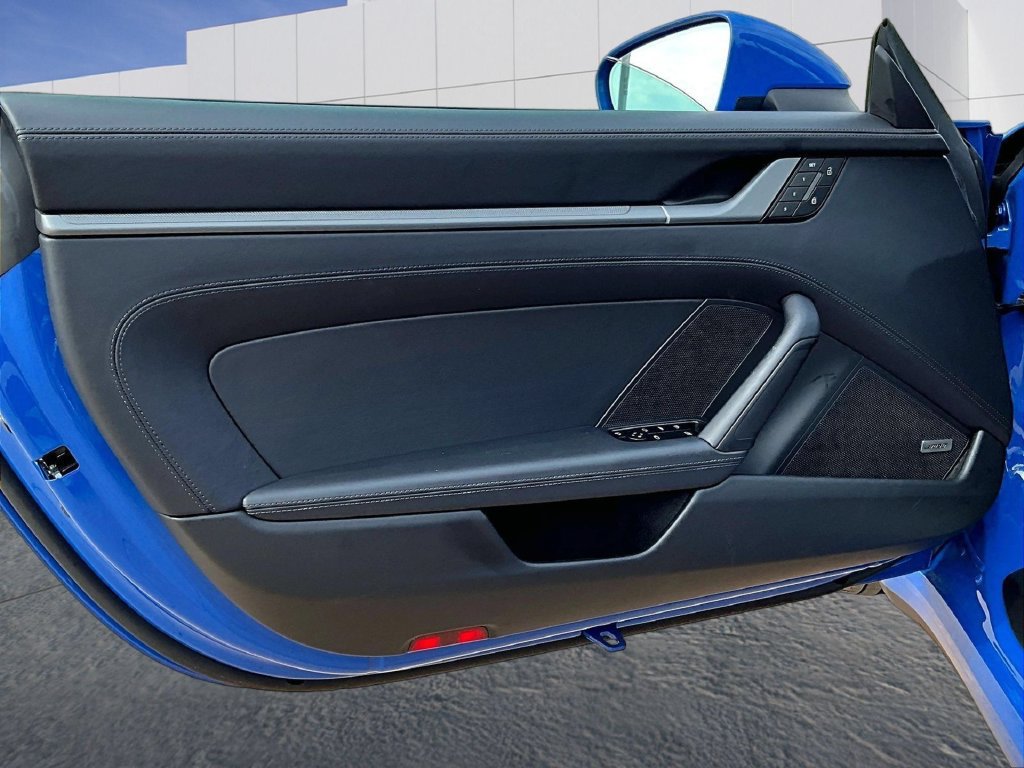 Certified 2025 Porsche 911 Carrera RWD image 18