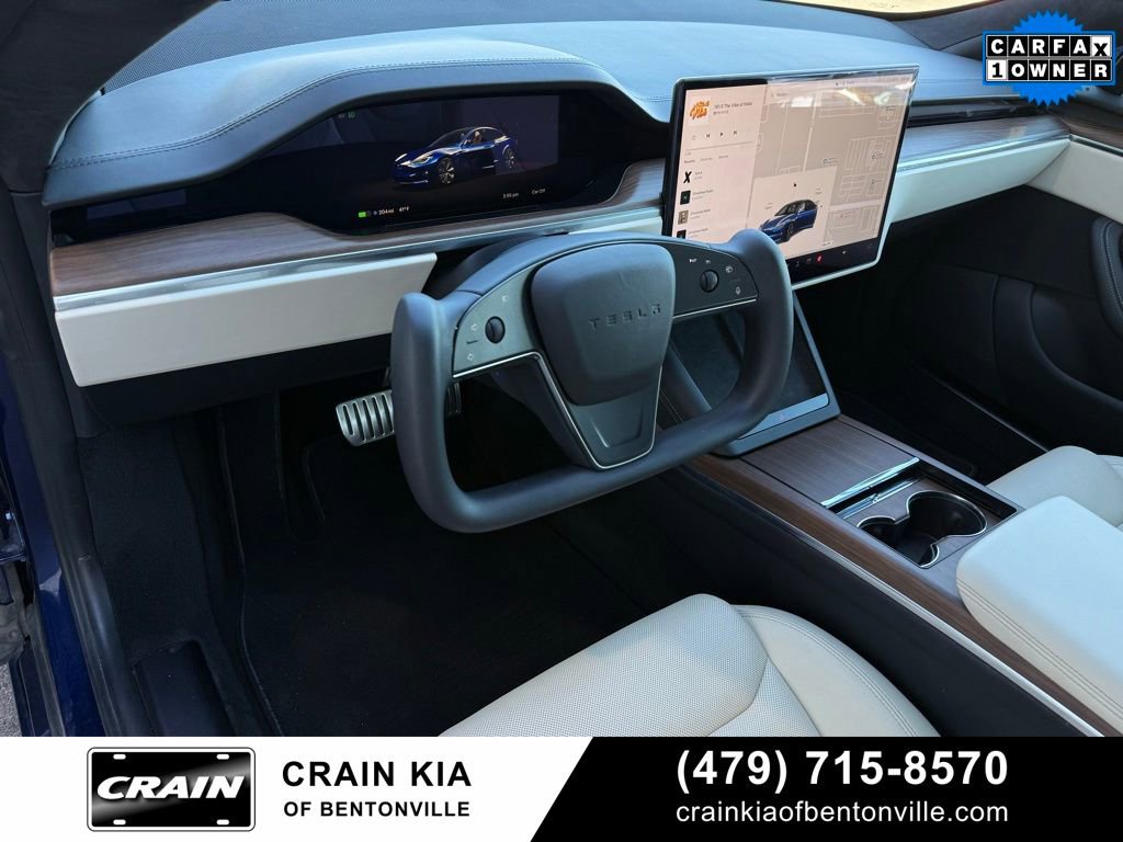 Used 2023 Tesla Model S Standard Range image 9