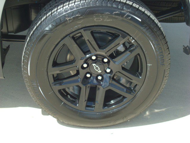 New 2026 Chevrolet Silverado 1500 Custom RWD image 12