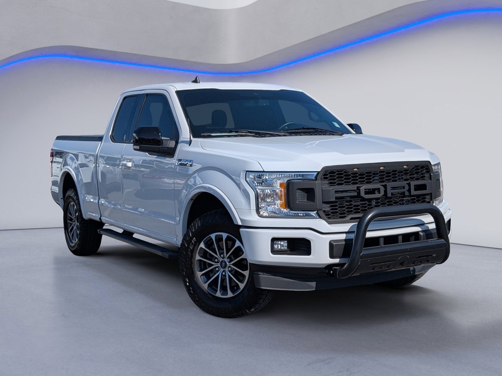 Used 2020 Ford F150 XLT w/ Equipment Group 302A Luxury AWD/4WD image 3
