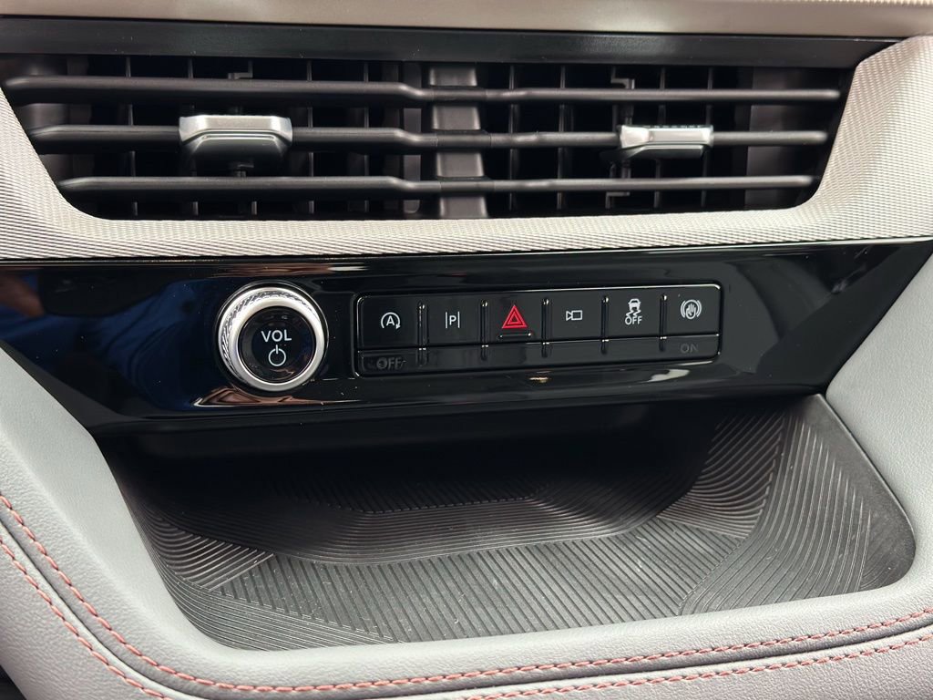 New 2026 Ford Explorer Active w/ Active Comfort Package image 40