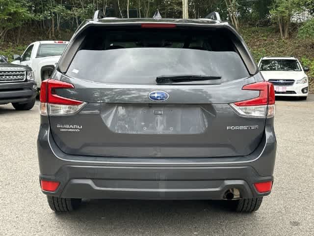Used 2024 Subaru Forester Premium AWD/4WD image 4