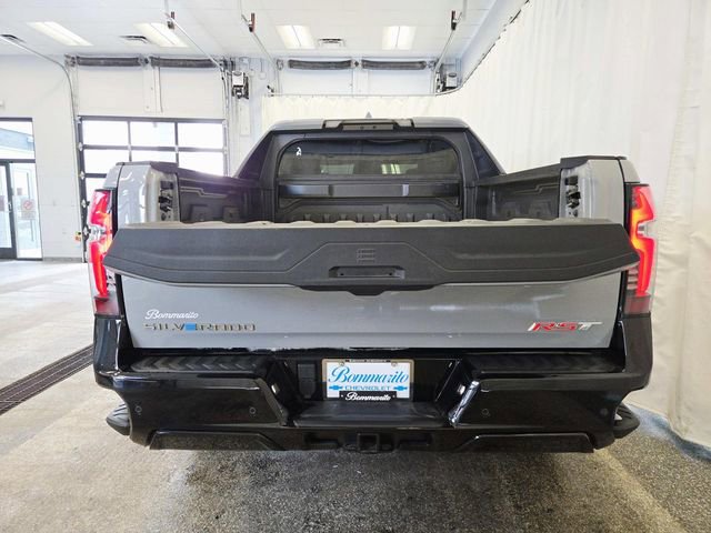 Used 2025 Chevrolet Silverado EV RST image 12