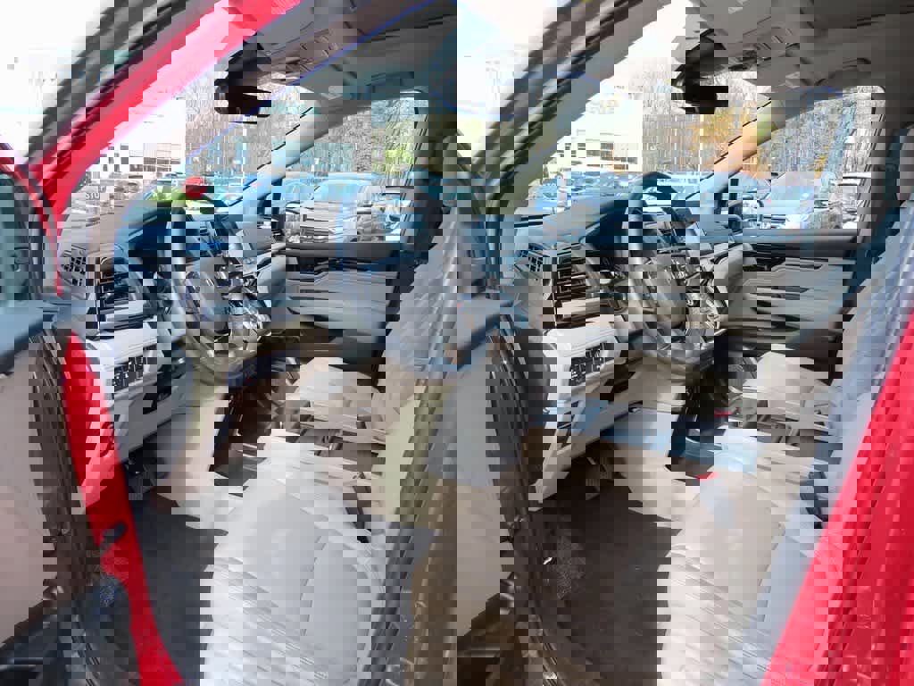 Certified 2023 Honda Odyssey Touring image 2