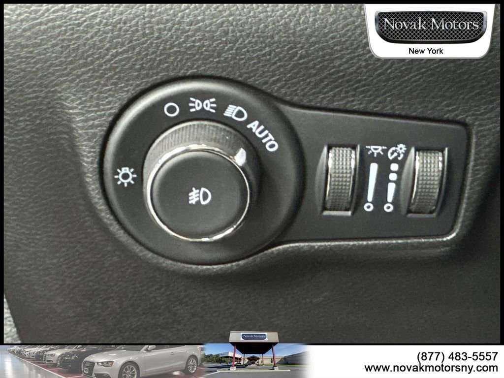 Used 2022 Jeep Compass Latitude w/ Convenience Group image 14