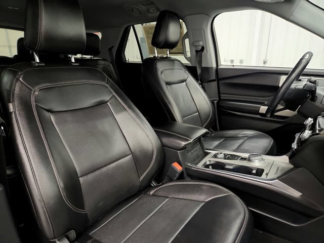 Used 2021 Ford Explorer Limited AWD/4WD image 37