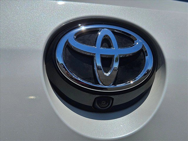 Used 2023 Toyota Corolla SE FWD image 30